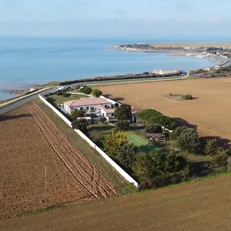 180 La Rochelle Ile De Ré *