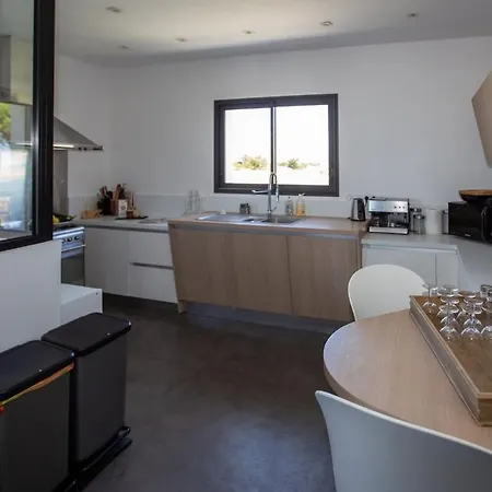 Villa 180 La Rochelle Ile De Re *