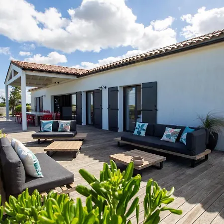 180 La Rochelle Ile De Re *