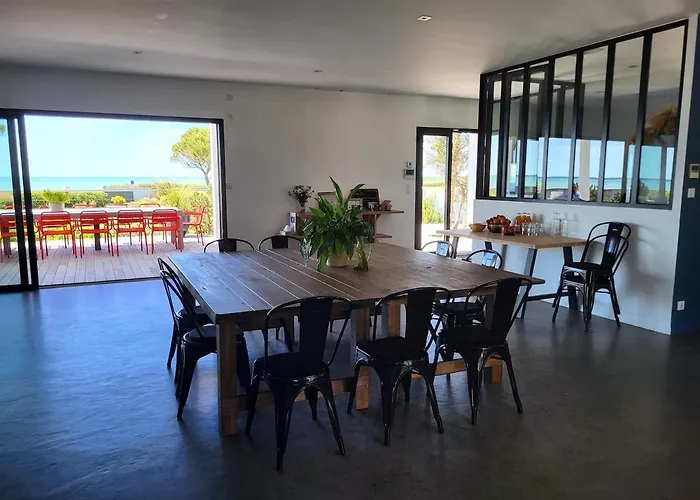 180 La Rochelle Ile De Re